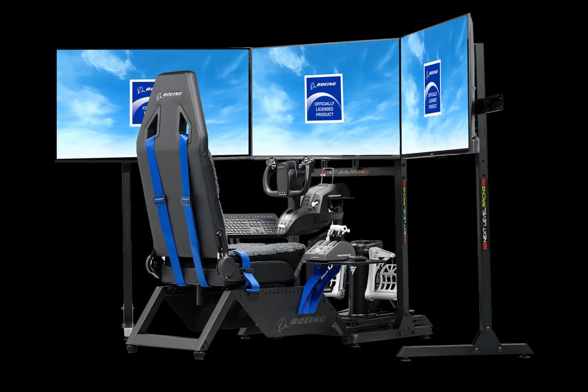 Boeing Sim 8